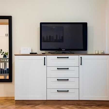 Old Town Eclectic Apartment For 6 People Warsaw Ngoại thất bức ảnh